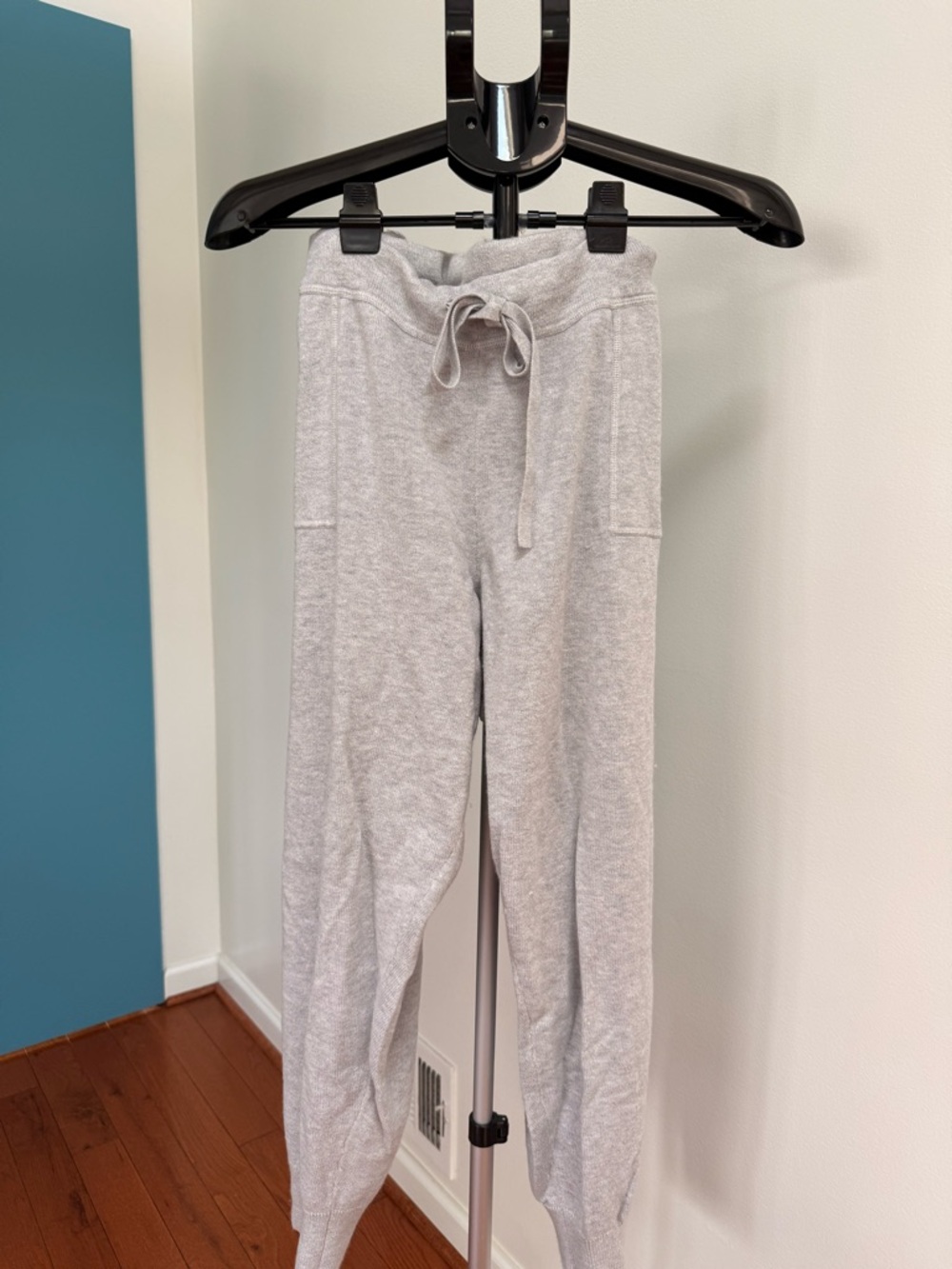 J. Crew cashmere Gray Knit Joggers - Picture 2 of 5